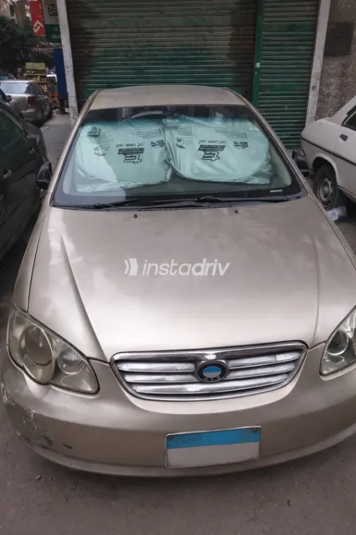 بى واى دى‬ F3 2007 ذهبي مستعملة للبيع - 1