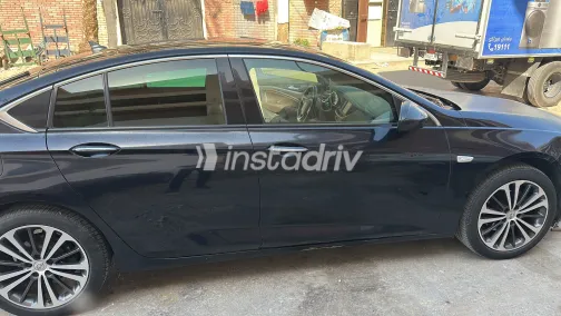 اوبل أنسيجنيا 2018 أبيض مستعملة للبيع - 2