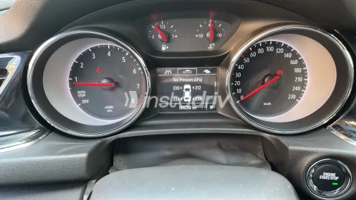 اوبل أنسيجنيا 2018 أبيض مستعملة للبيع - 5