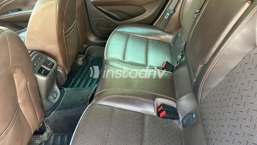 اوبل أنسيجنيا 2018 أبيض مستعملة للبيع - 8