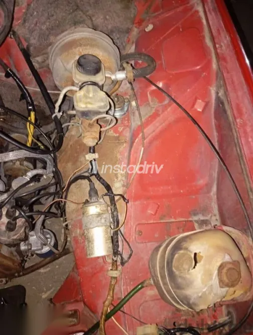 فيات بولونيز 1989 أحمر مستعملة للبيع - 9