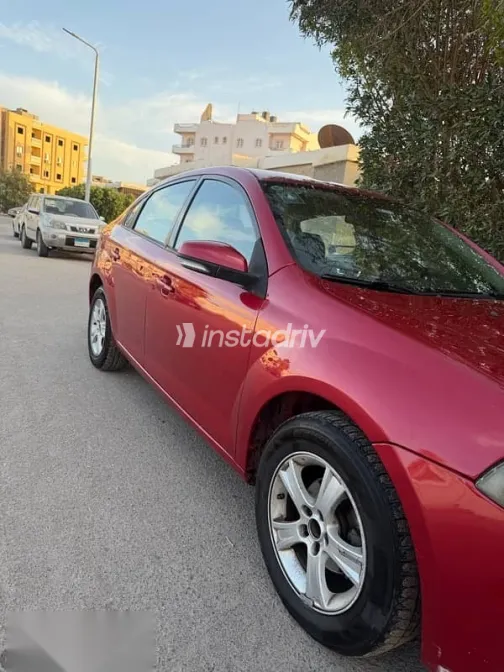 بريليانس FSV 2013 أحمر مستعملة للبيع - 9