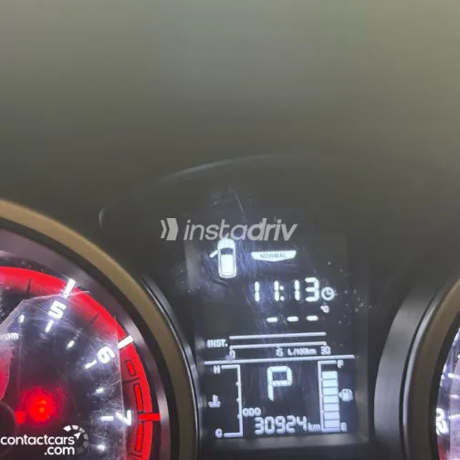 Ssang Yong Tivoli 2019 White Used for Sale - 10