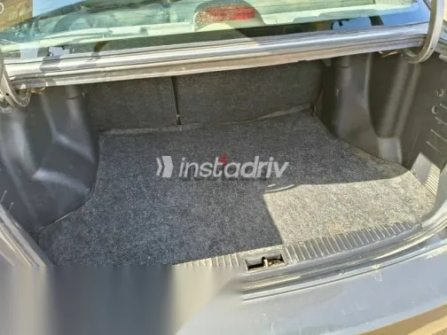 هيونداي فيرنا 2014 رمادي مستعملة للبيع - 7