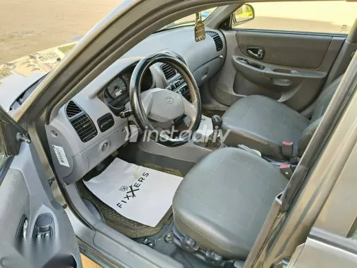 هيونداي فيرنا 2014 رمادي مستعملة للبيع - 8