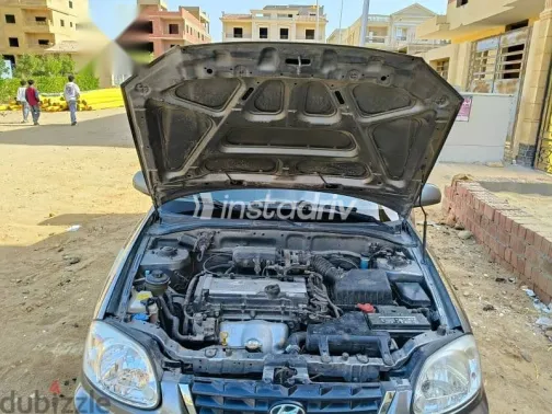 هيونداي فيرنا 2014 رمادي مستعملة للبيع - 10