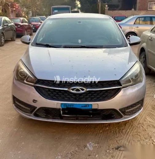 شيرى اريزو 3 2021 فضي مستعملة للبيع - 1