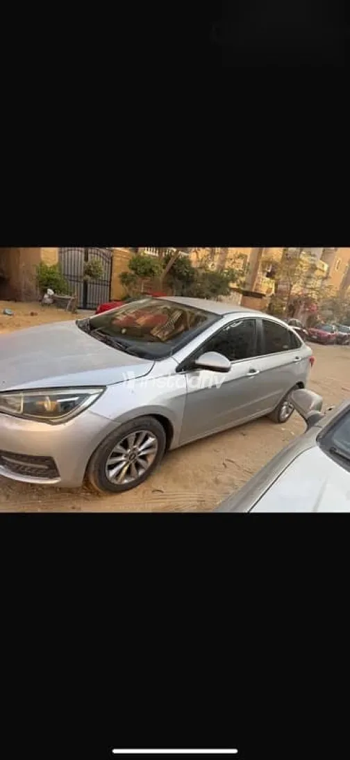 شيرى اريزو 3 2021 فضي مستعملة للبيع - 6