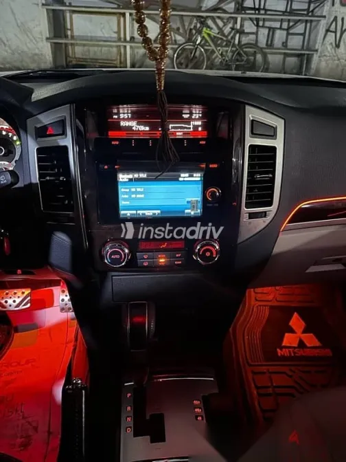 ميتسوبيشي باجيرو 2022 أسود مستعملة للبيع - 5