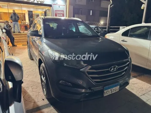 هيونداي توسان GDI 2017 رمادي مستعملة للبيع - 3