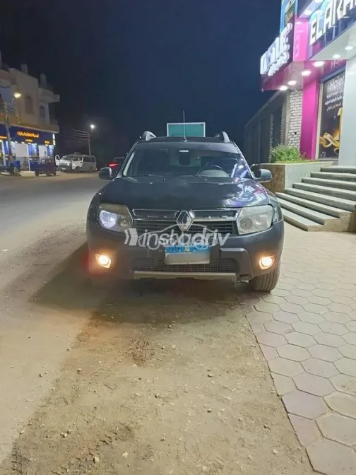 Renault Duster 2012 Black Used for Sale - 3