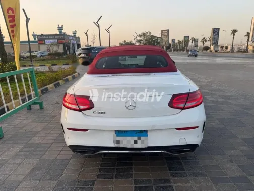 مرسيدس C 300 2020 أبيض مستعملة للبيع - 2