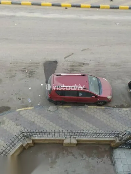 نيسان ليفينا 2012 نبيتي مستعملة للبيع - 1