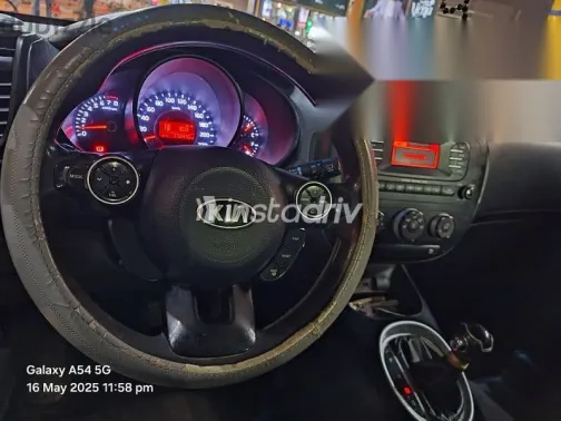 Kia Soul 2016 Black Used for Sale - 2