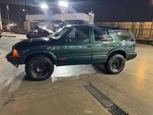 جى ام سى جيمى 1997 أخضر مستعملة للبيع