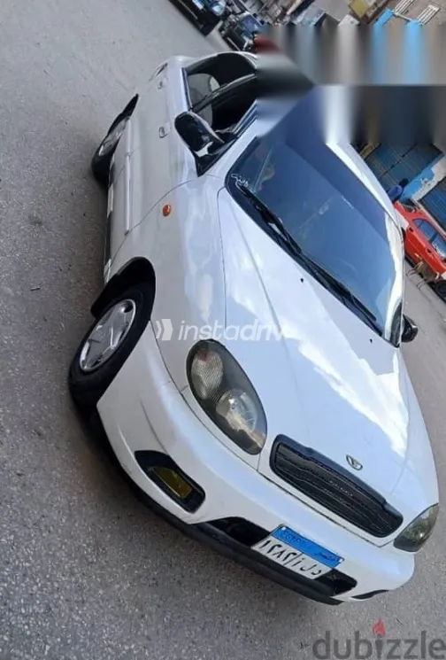 دايو لانوس 2000 أبيض مستعملة للبيع - 1