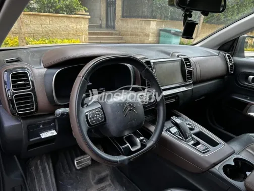 سيتروين C5 2021 رمادي مستعملة للبيع - 1