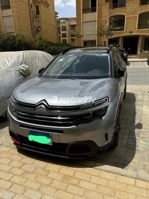 سيتروين C5 2021 رمادي مستعملة للبيع - 5