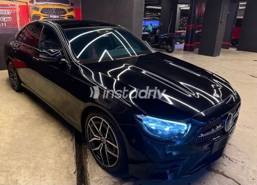 Mercedes E 200 2022 White Used for Sale - 5