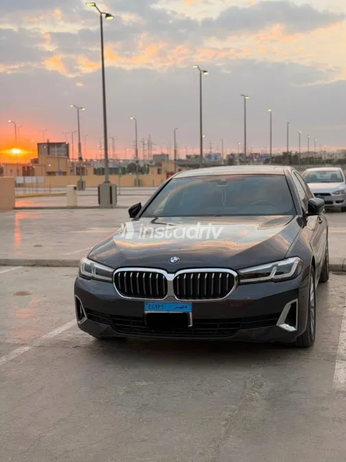 BMW 520 2023 White Used for Sale - 2