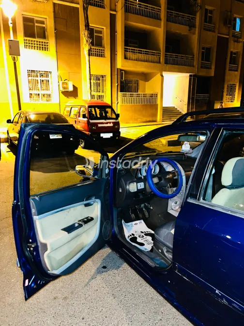 اسبيرانزا A113 2011 أبيض مستعملة للبيع - 4