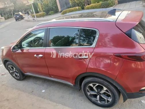 Kia Sportage 2020 Red Used for Sale - 4