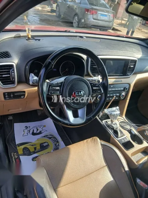 Kia Sportage 2020 Red Used for Sale - 6