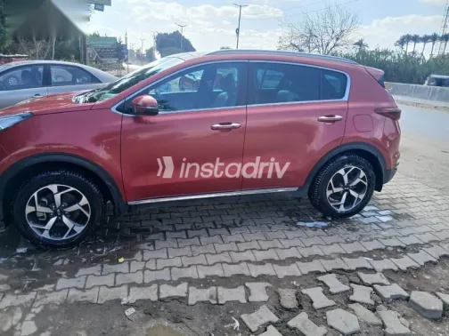 Kia Sportage 2020 Red Used for Sale - 9