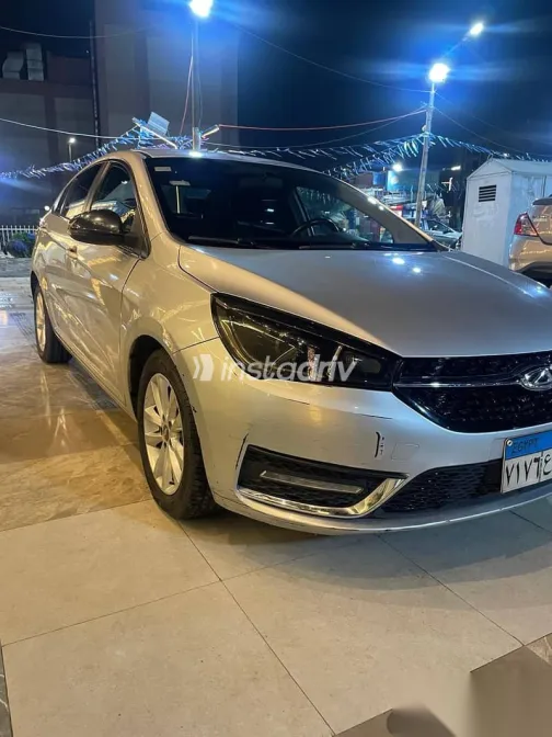 Chery Arrizo 3 2023 Silver Used for Sale - 3