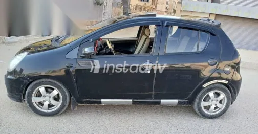 جيلي باندينو 2015 أسود مستعملة للبيع - 5