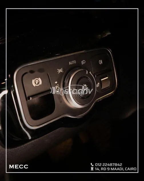 مرسيدس A 180 2021 أسود مستعملة للبيع - 3