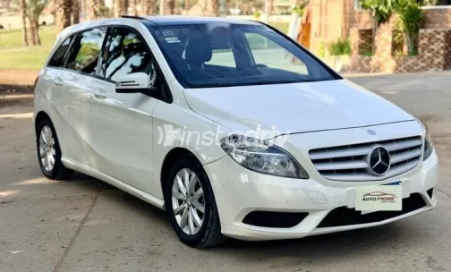 مرسيدس B 180 2014 أبيض مستعملة للبيع - 2