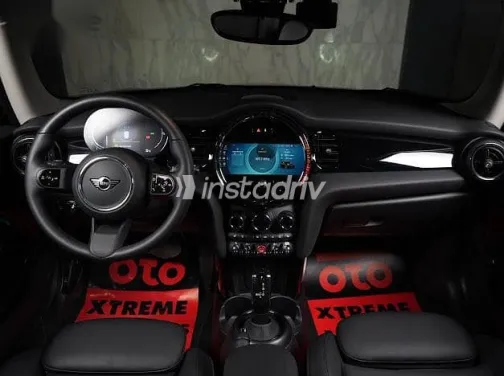 مينى كوبر 2024 فضي مستعملة للبيع - 6