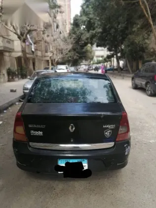 رينو 11 2011 أسود مستعملة للبيع