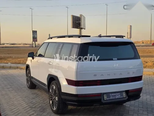 Hyundai Santa Fe 2025 White Used for Sale - 6