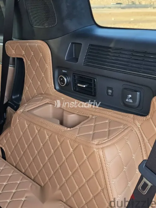 Hyundai Santa Fe 2025 White Used for Sale - 10