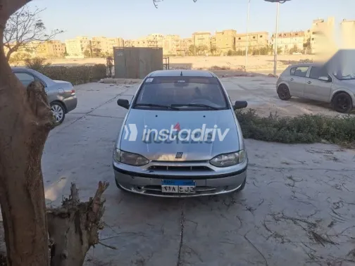 فيات سينا 2002 فضي مستعملة للبيع - 2