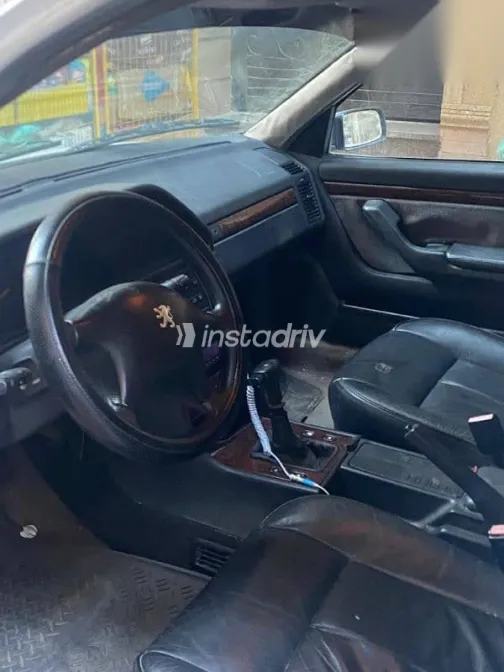 بيجو 605 1994 أبيض مستعملة للبيع - 3