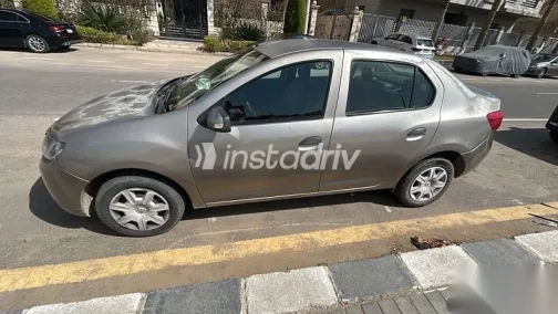 Renault Logan 2017 Beige Used for Sale - 3