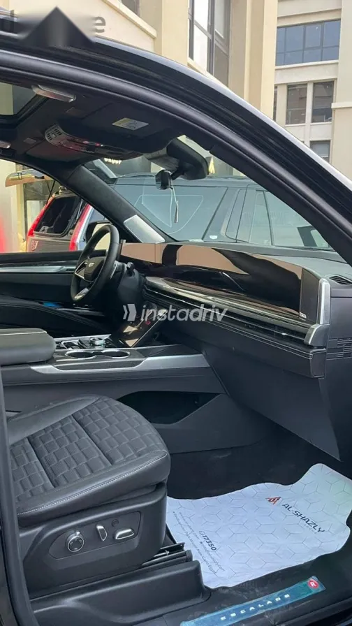 كاديلاك اسكاليد 2026 أسود جديدة للبيع - 2