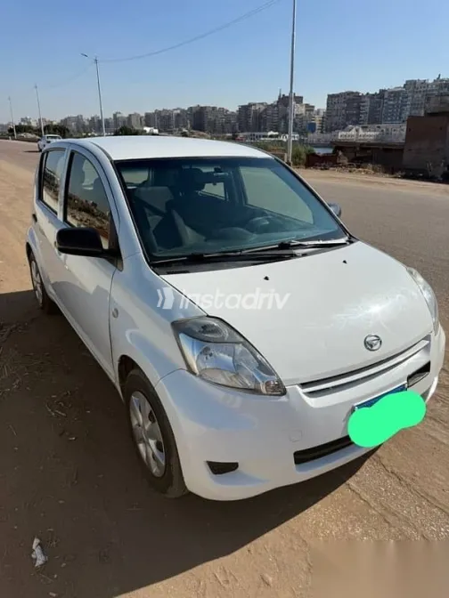 دايهاتسو سيريون 2015 أبيض مستعملة للبيع - 3