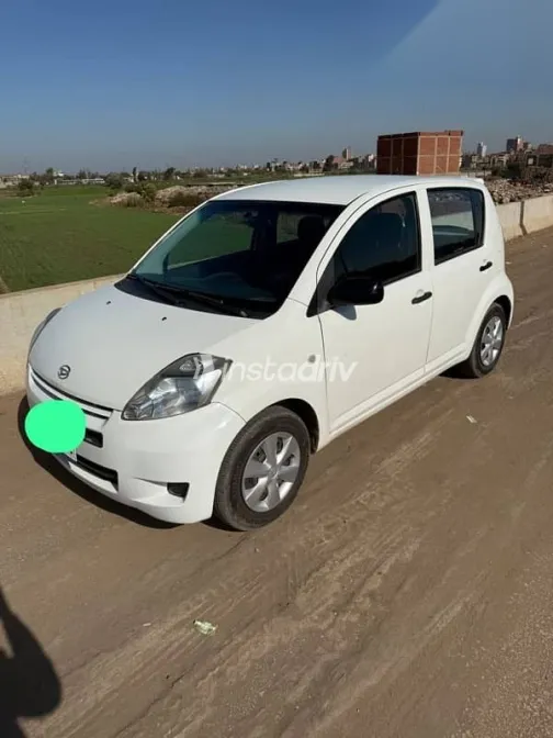 دايهاتسو سيريون 2015 أبيض مستعملة للبيع - 4