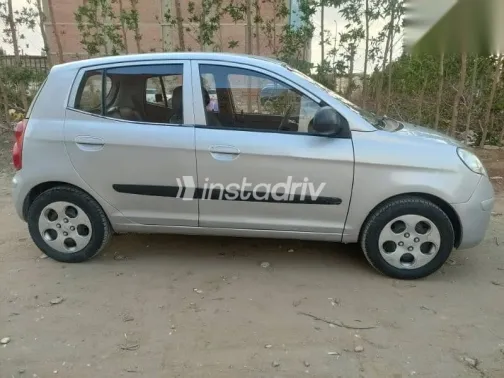 كيا بيكانتو 2010 فضي مستعملة للبيع - 7