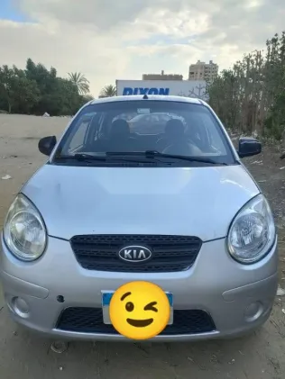كيا بيكانتو 2010 فضي مستعملة للبيع