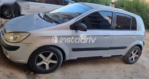 هيونداي جيتز 2007 فضي مستعملة للبيع - 1