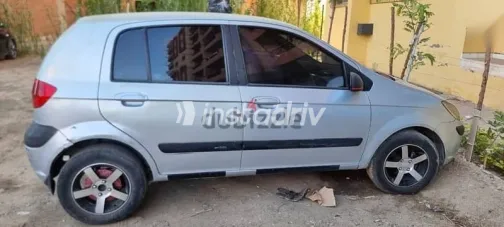 هيونداي جيتز 2007 فضي مستعملة للبيع - 2