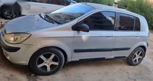 هيونداي جيتز 2007 فضي مستعملة للبيع