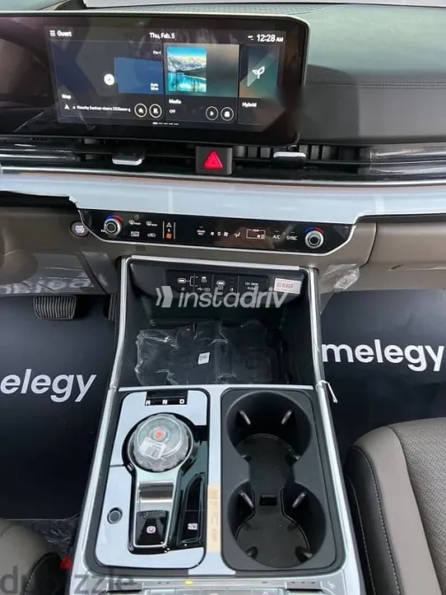 كيا كارنفال 2025 أسود جديدة للبيع - 2