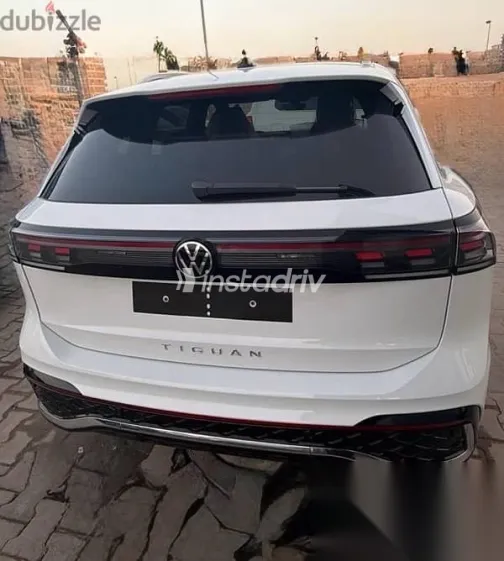 Volkswagen Tiguan 2026 White New for Sale - 2