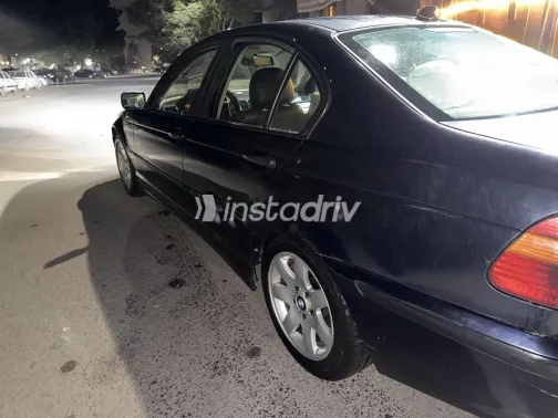 بي ام دبليو 318 2005 أزرق غامق مستعملة للبيع - 5